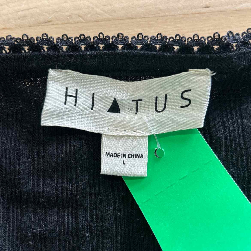 Hiatus Size L Black Preloved Button Down SS