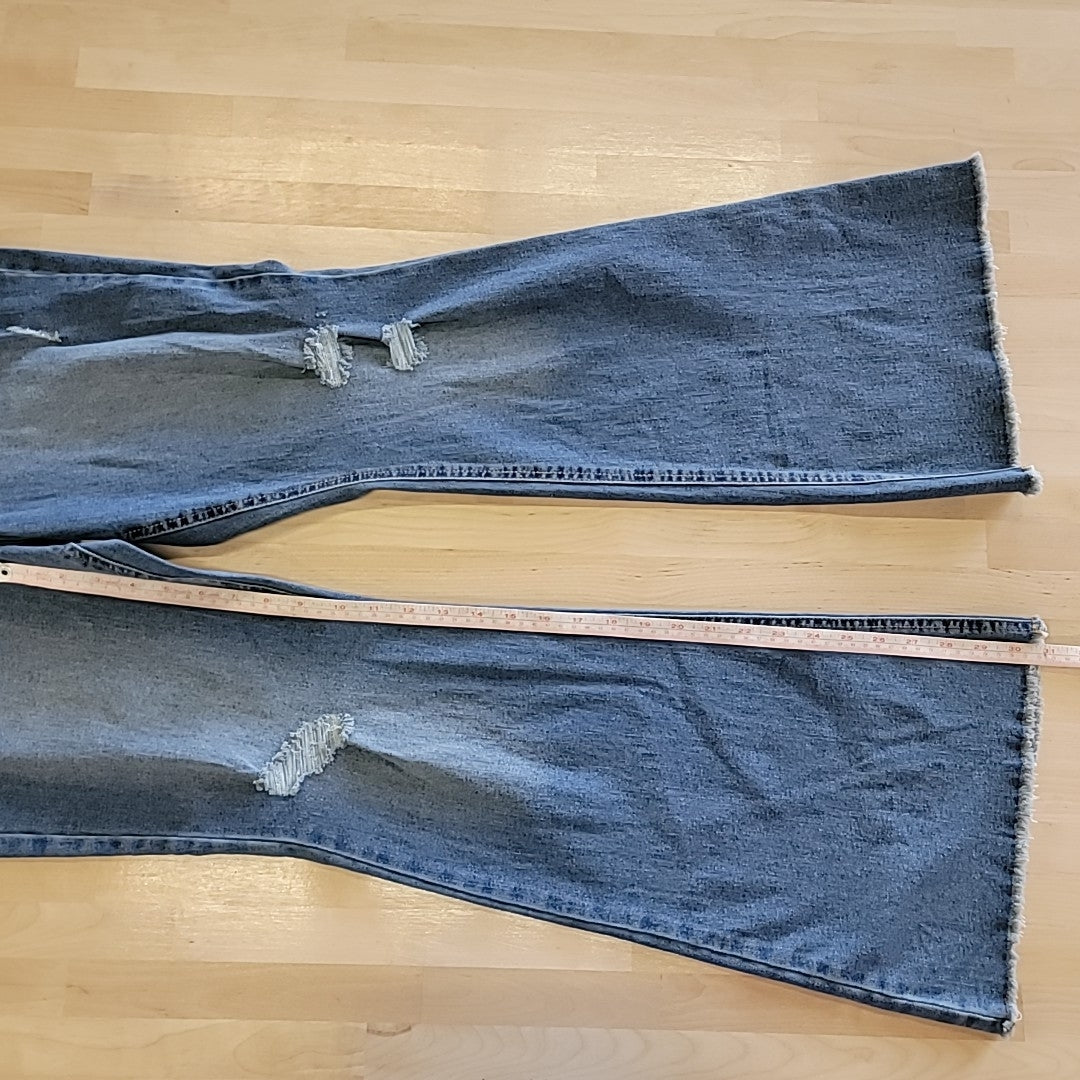 TINSELTOWN Size 15 Blue Denim New Jeans