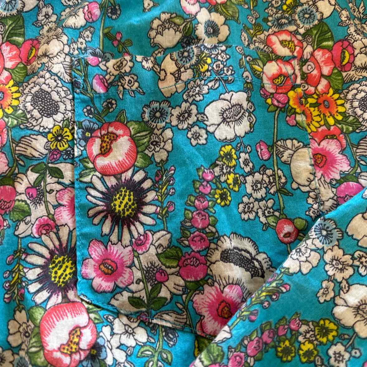 Natural Life Size L Green Button Down Shirt