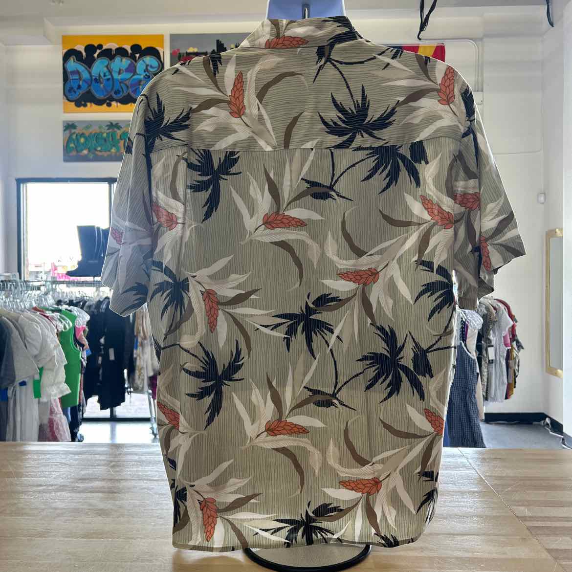 Munsing Size M Green Preloved MENS Button Down Shirt