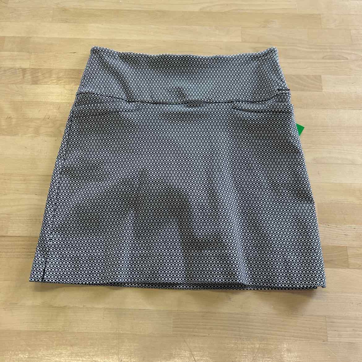 S.C. & Co. Size S Black White Preloved Skirt