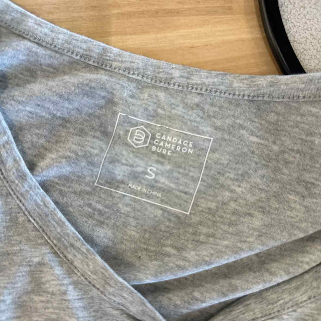 Candace Cameron Bure Size S Gray Shirt