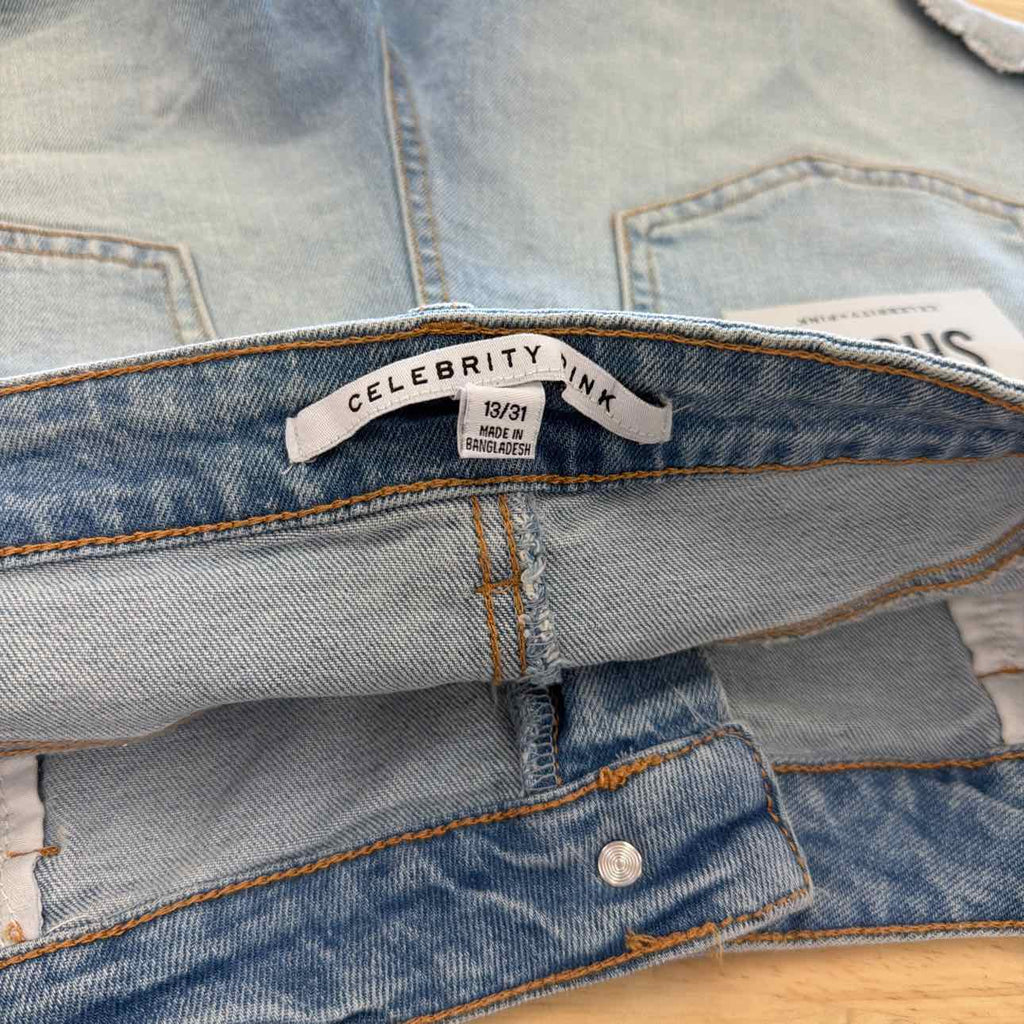Celebrity pink Women Size 13 Blue New Shorts