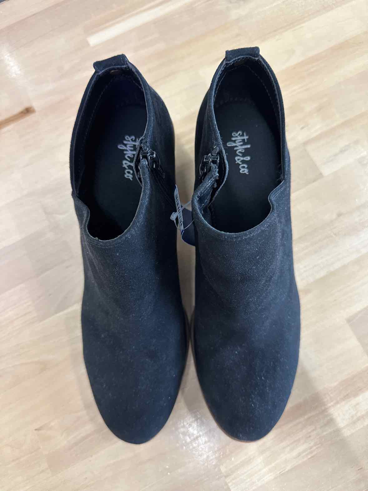 Style&Co. Size 9 Black Boots