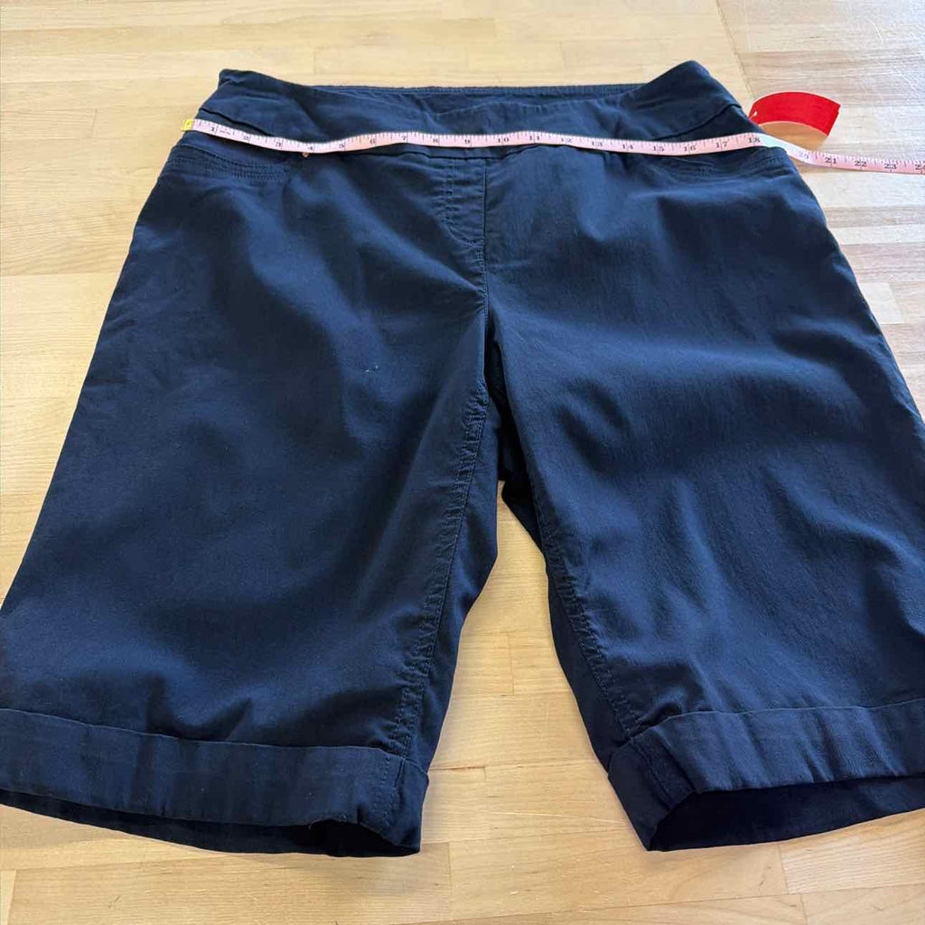 Westbound Size 18 Black Preloved Shorts