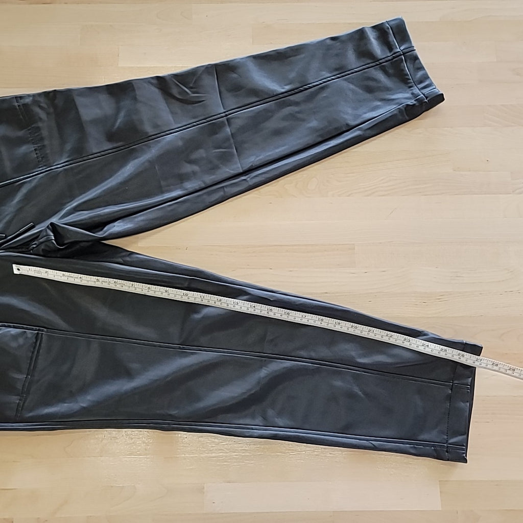 Calvin Klein Size S Black Pants