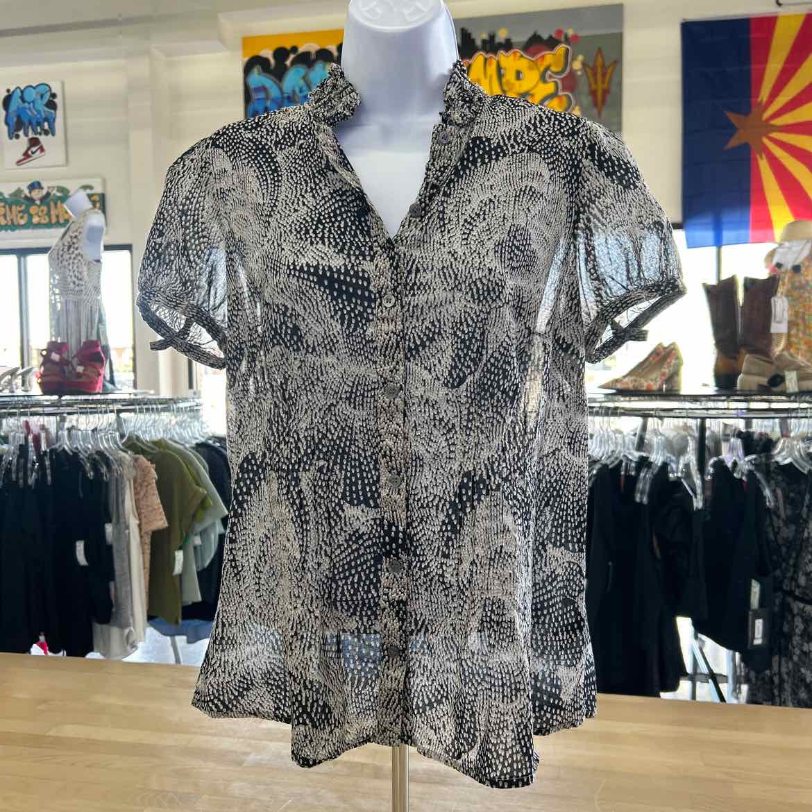 The Limited Size M Black Gray Preloved Blouse SS