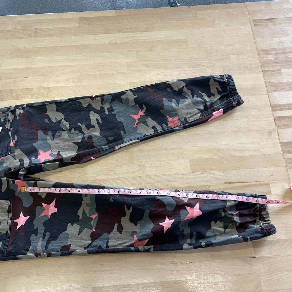 Tinseltown Juniors' Utility Cargo Jogger Pants - Star Camo
