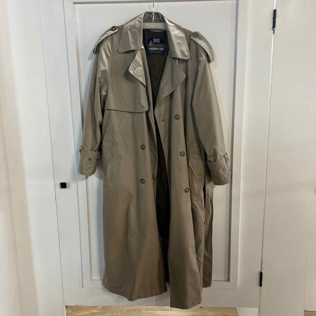 London Fog Beige Trenchcoat