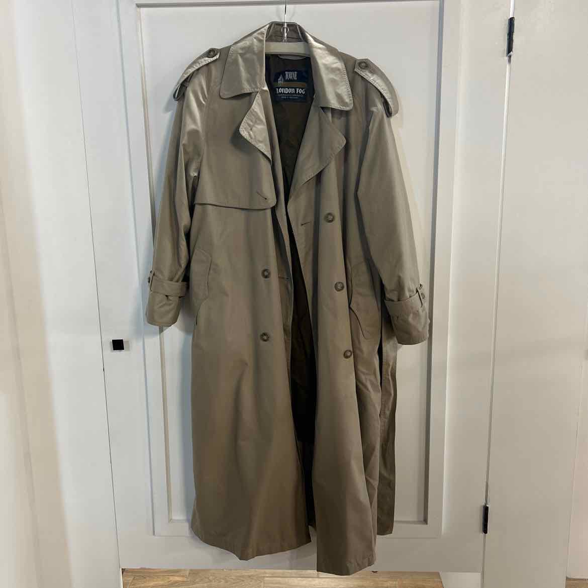 London Fog Beige Trenchcoat