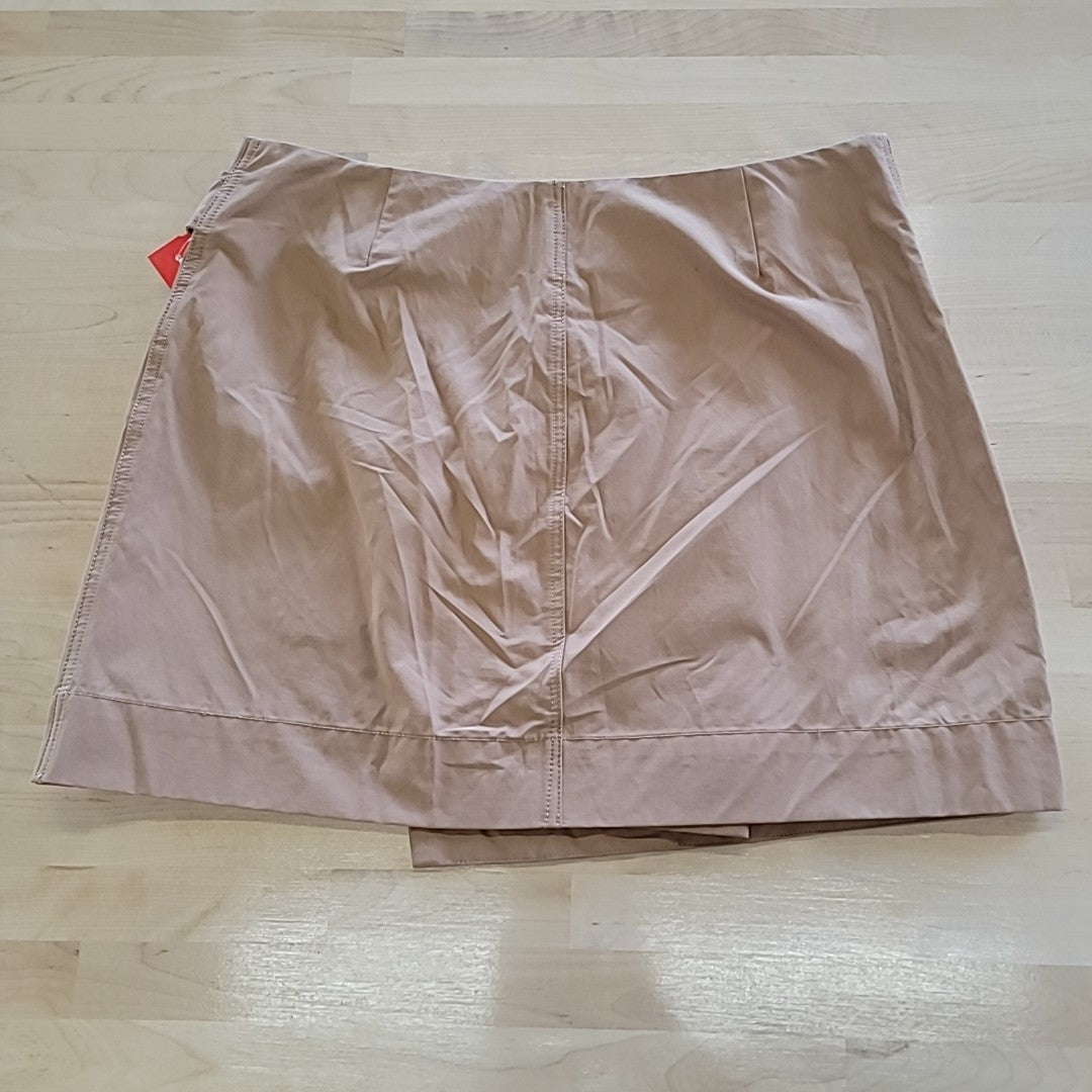 Calvin Klein Size M Tan Skirt