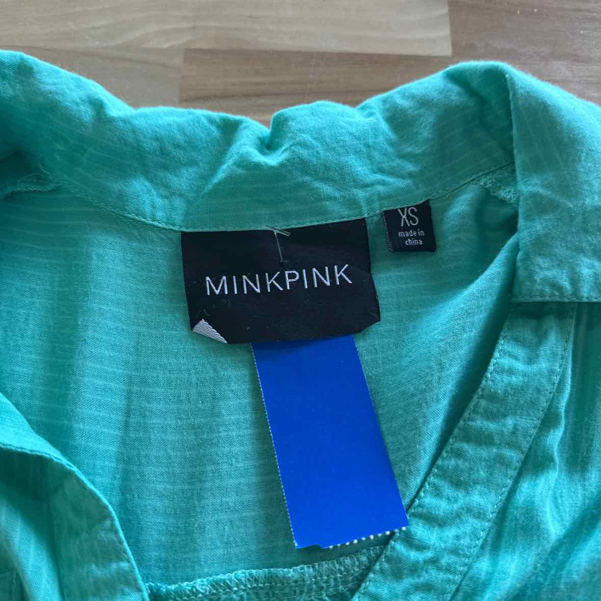 MinkPink Size XS Teal Button Down Shirt