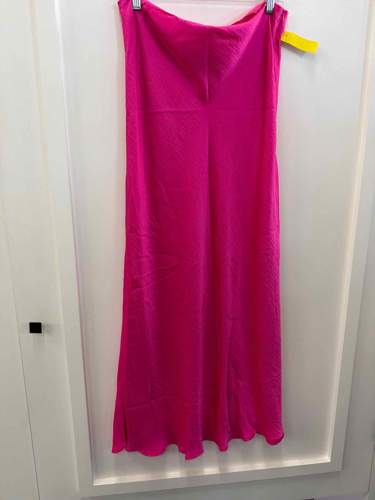 Steve Madden Size XL Pink Skirt