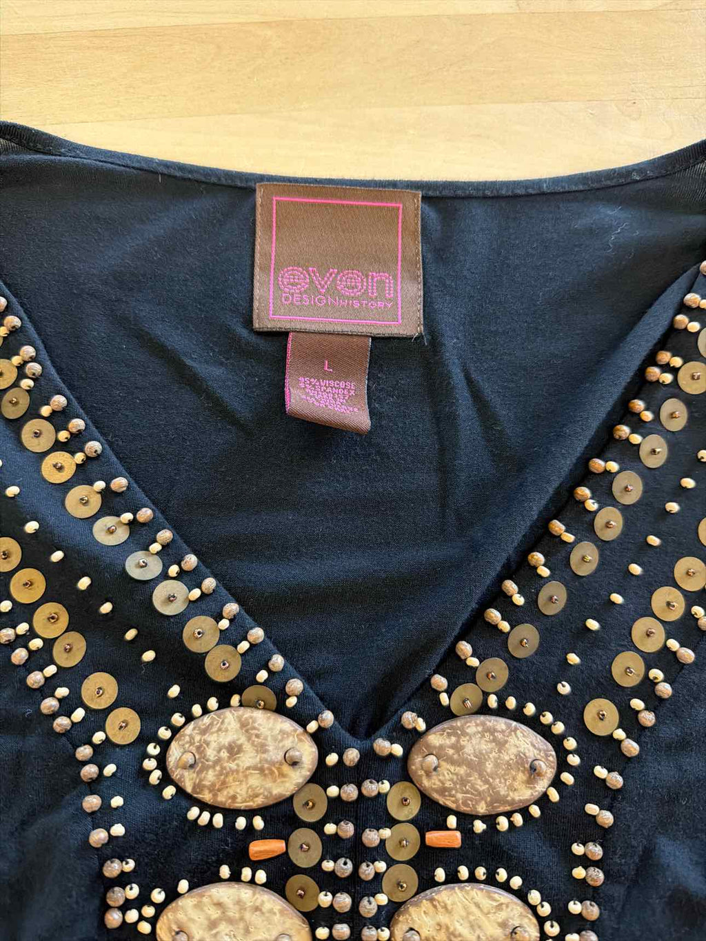 even Design History Size L Black Blouse