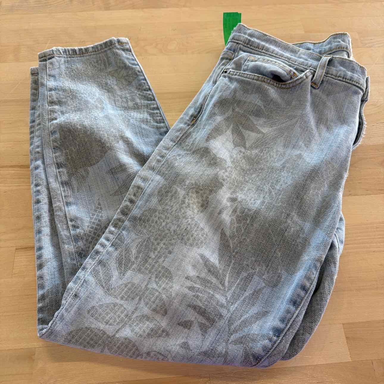 Current Affair Size 0 Denim Faille Preloved Jeans