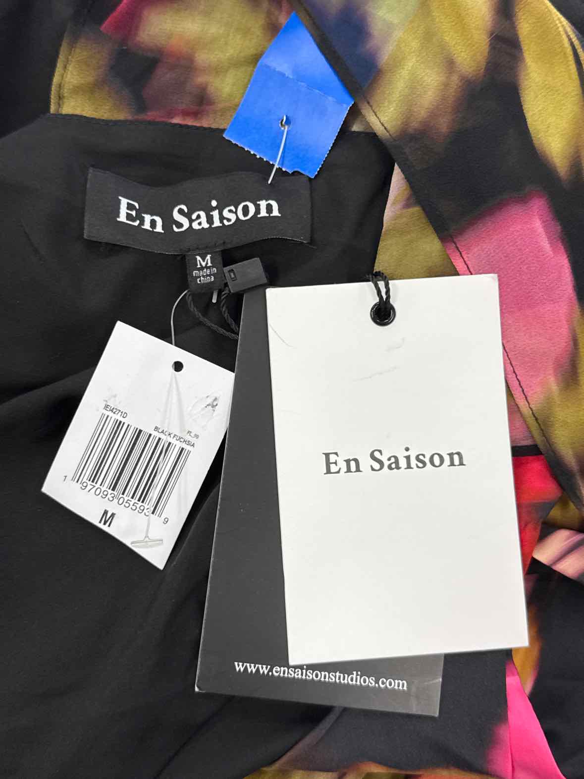 En Saison Size M Black New Dress