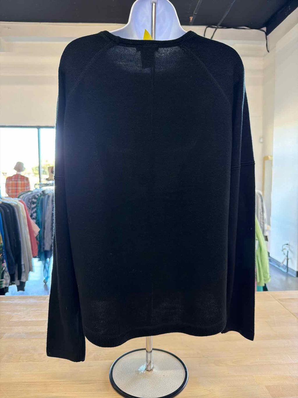 Sweet Romeo Size M Black Sweater