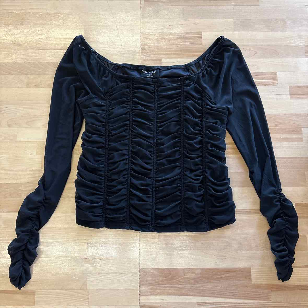 Jolie & Joy Size 1X Black Mesh Long Sleeve