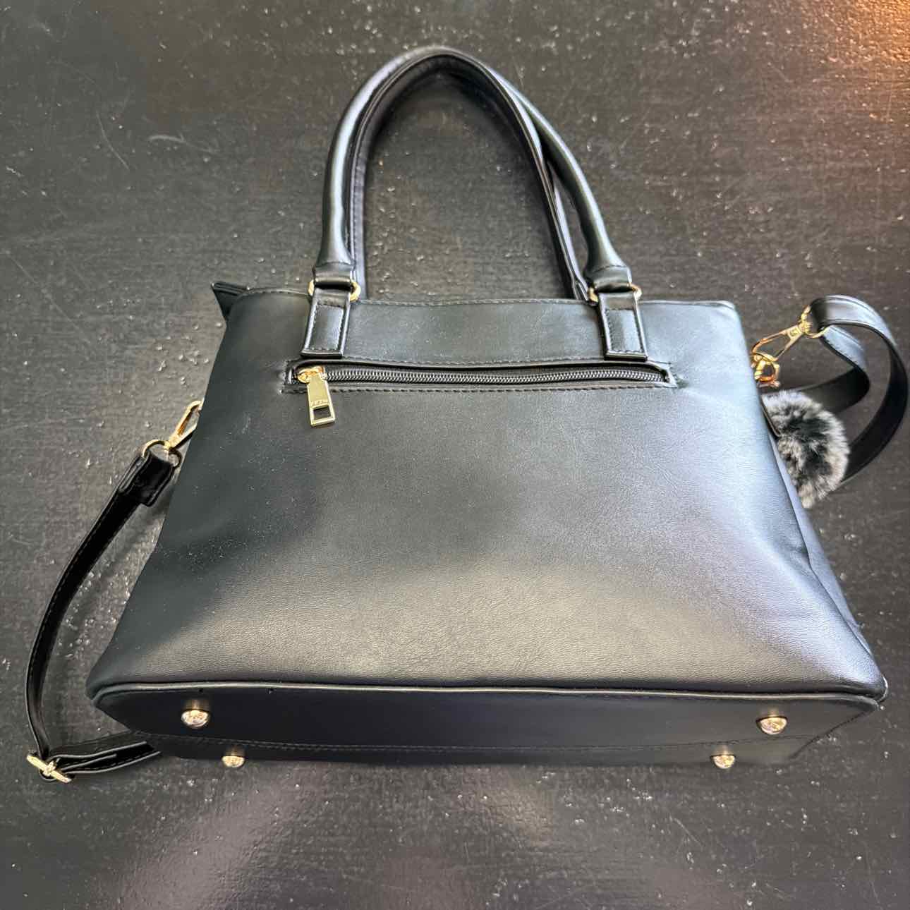 KK XIU Red & Black Purse