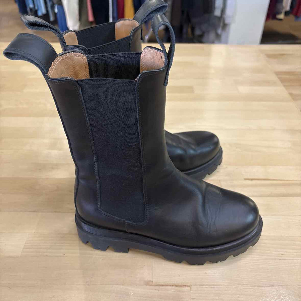 Flattered Size 6.5 Black Leather Preloved Boots