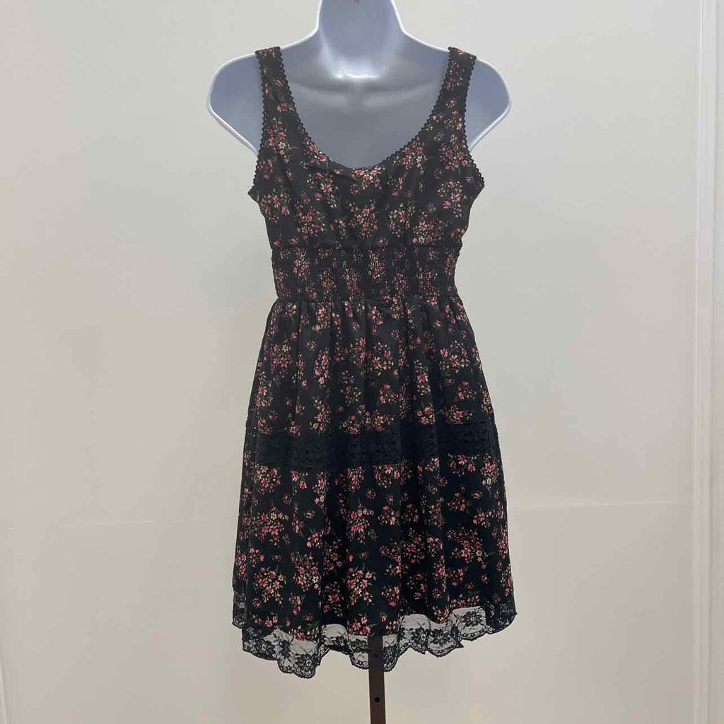 Planet Heart Size S Black New Dress