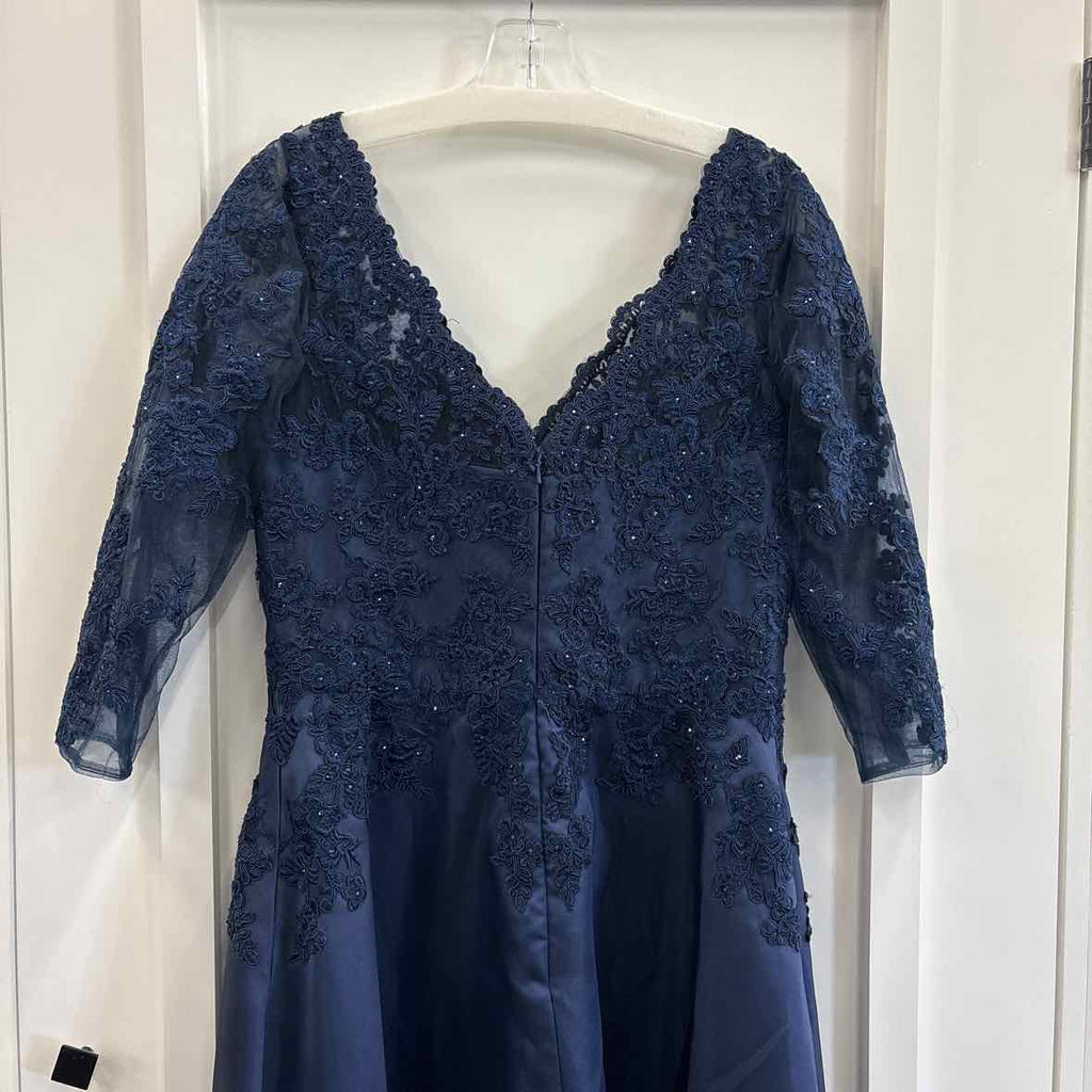 MGNY Size 6T Blue Sequined Dress