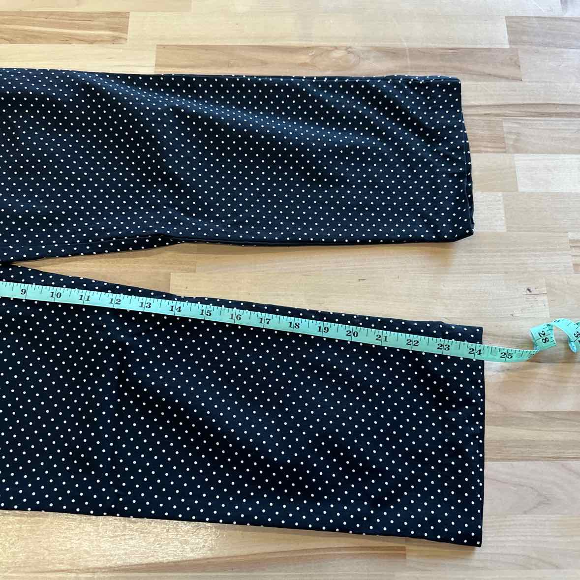 Attyre Size 8 BLACK & WHITE Pants