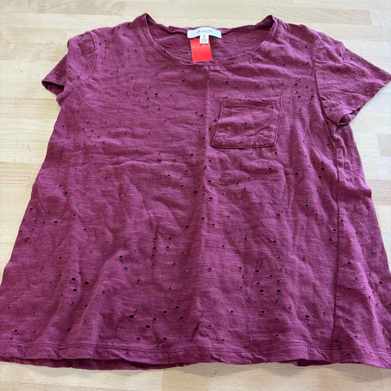 Active USA Size S Red Preloved T-shirt