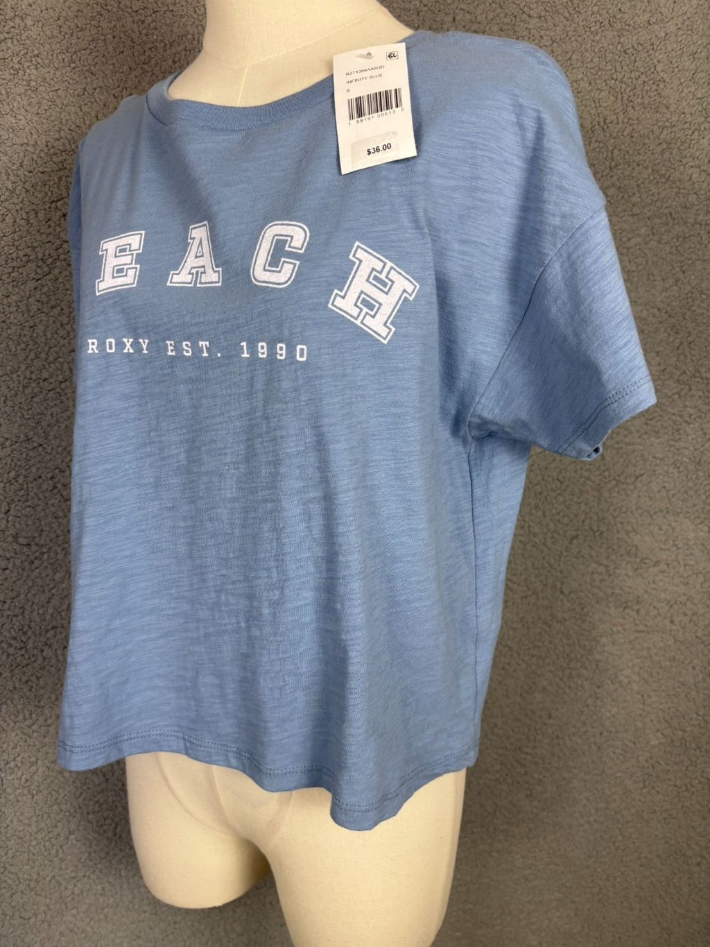 Roxy Women's Infinity Blue Beach Graphic Tee Small 100% Cotton New with Tag's