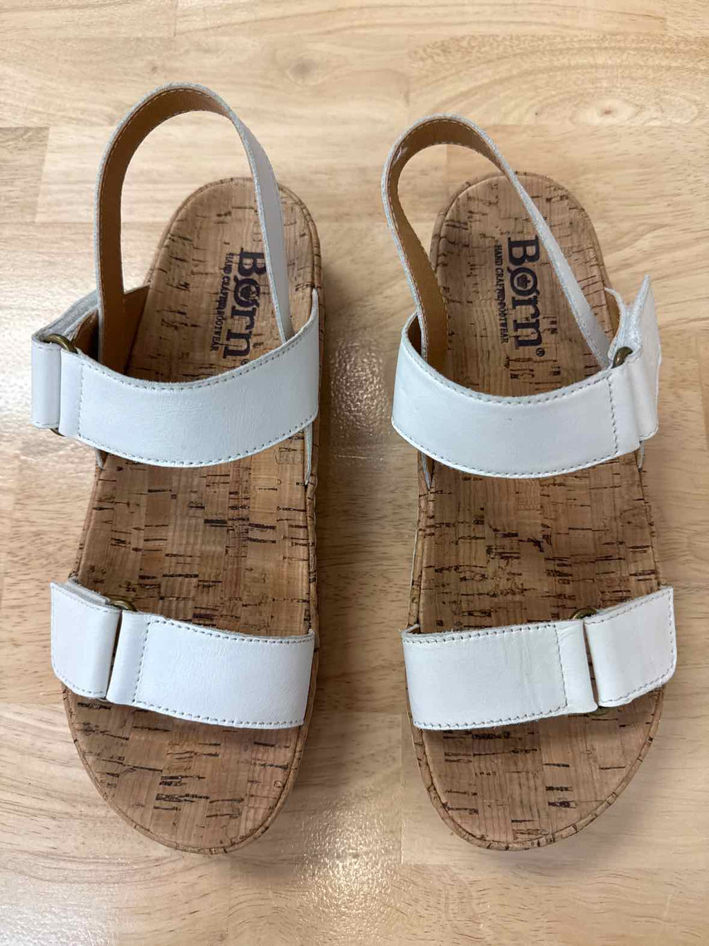 Born Size 8 White Leather Preloved Platform Sandals