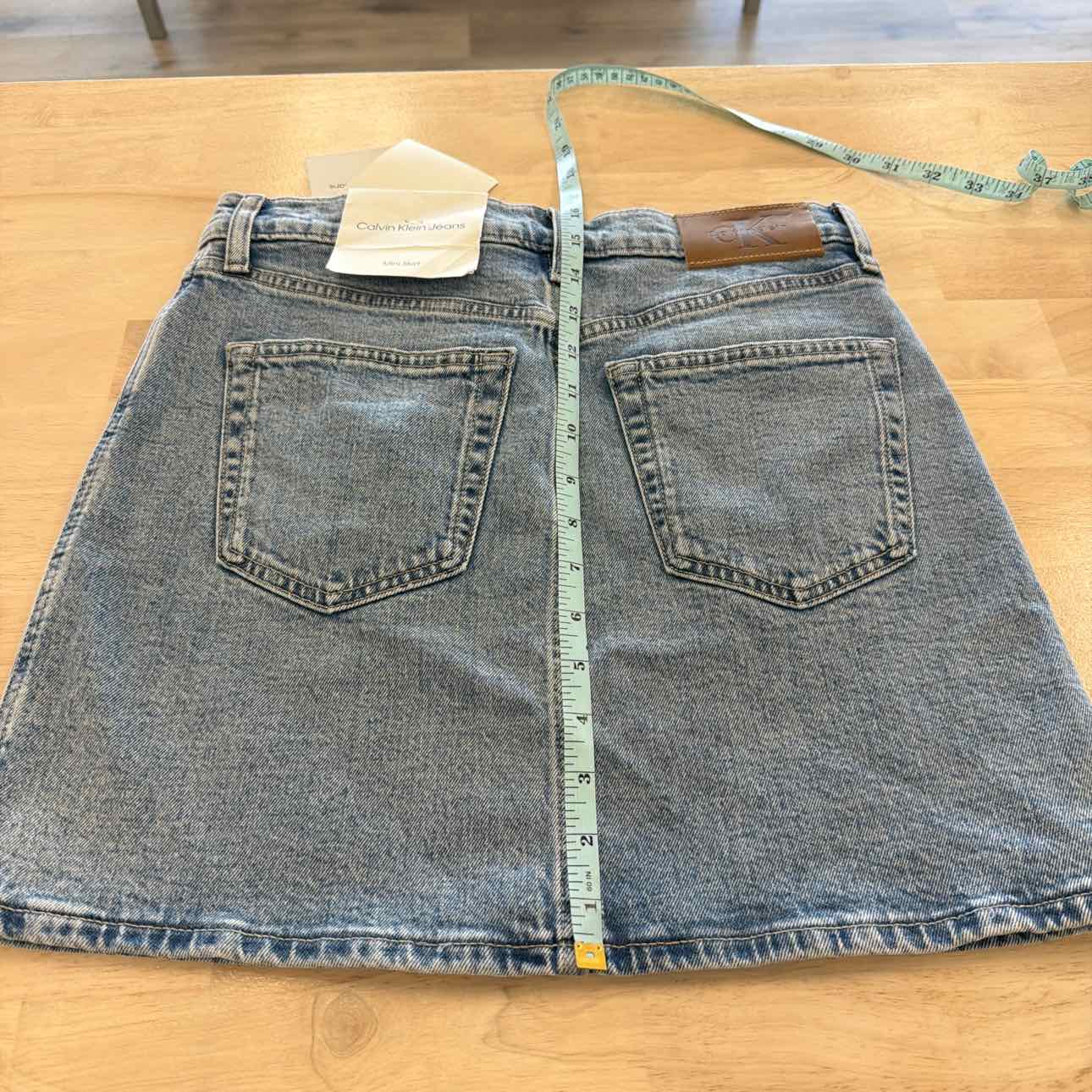 Calvin Klein Size 26 Blue New Skirt