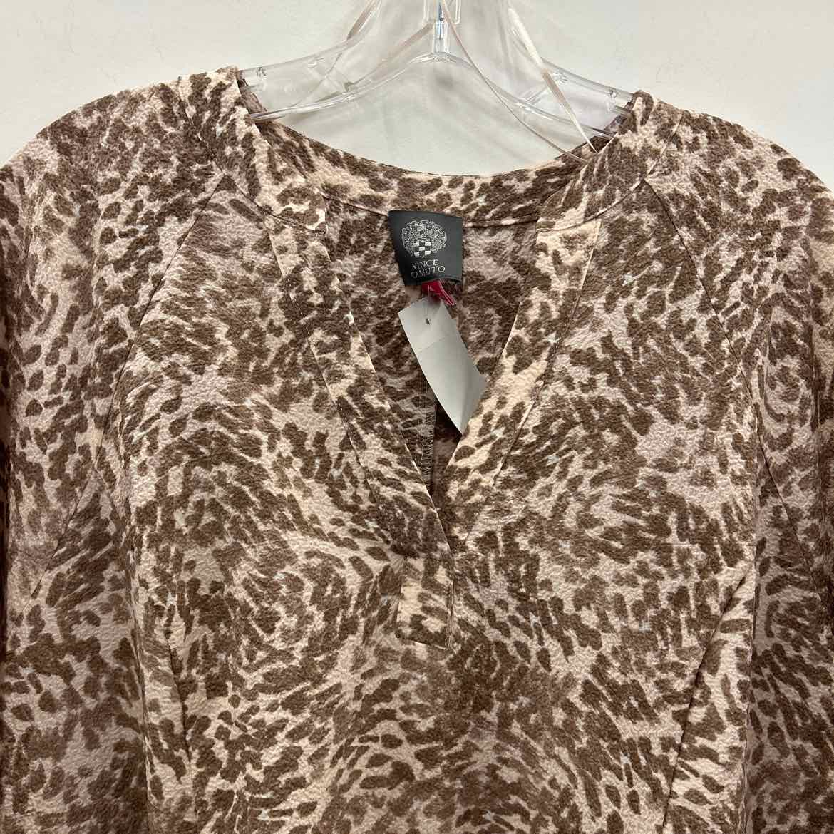Vince Camuto XL V Neck Three Quarter Sleeve MIDI Dress