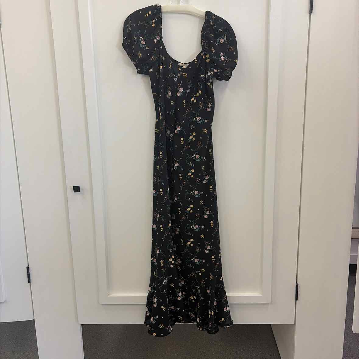 Pie in the Sky Size M Black Preloved Dress