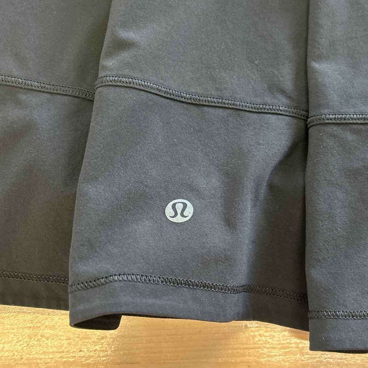 LuluLemon Size 20 Black Athletic Skort
