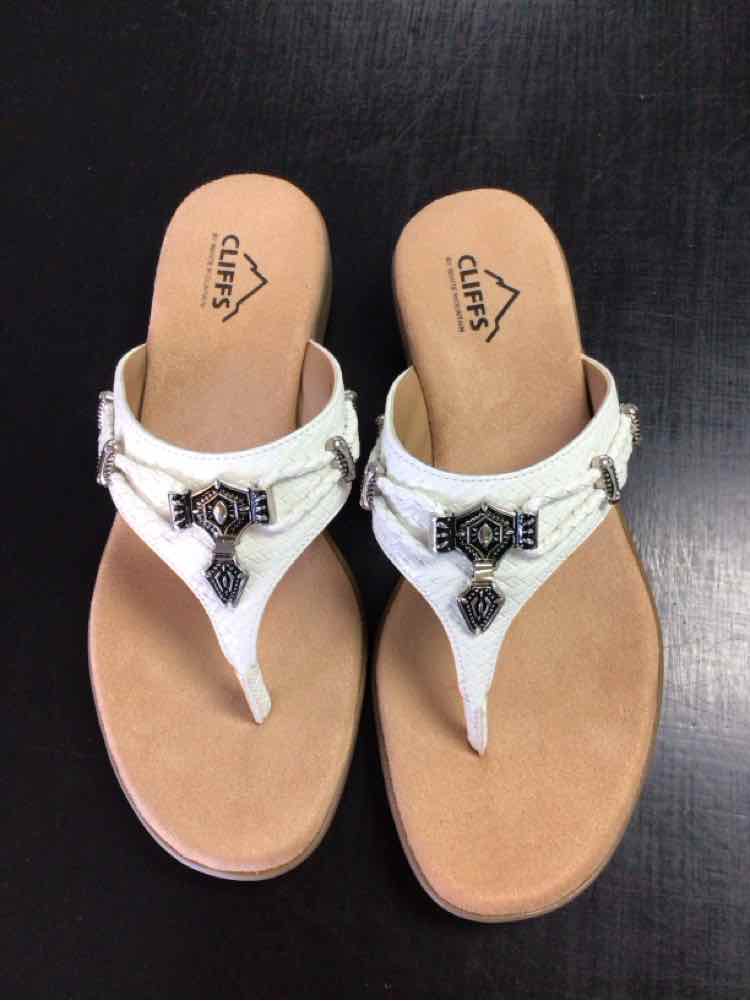 Cliffs Shoe Size 7.5 White Bailee Thong Sandals