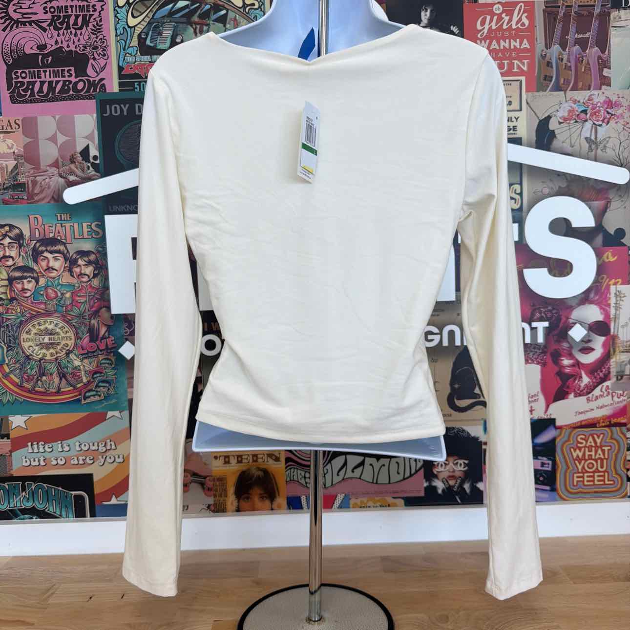 hippie rose Size L Soft Stretch Double-Layer Long-Sleeve Top
