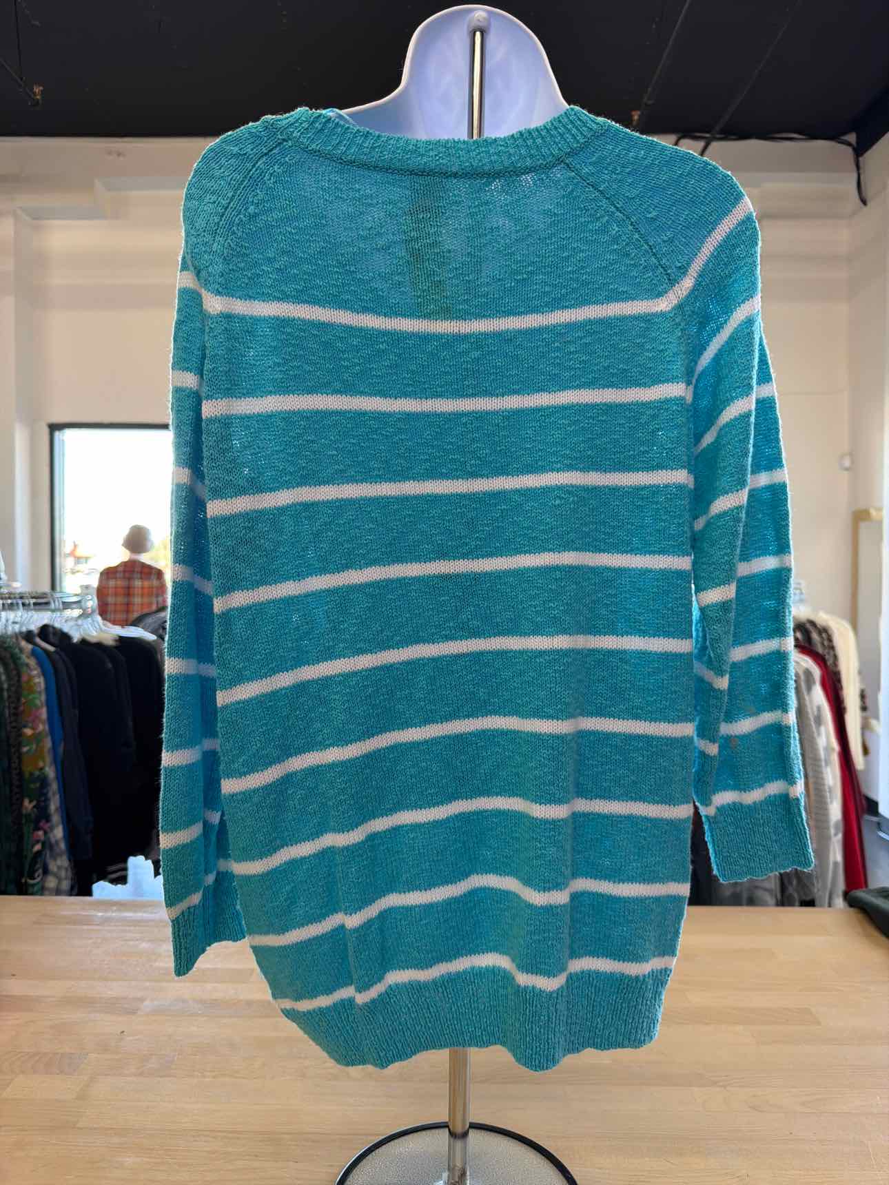 JCP Size L Blue Sweater
