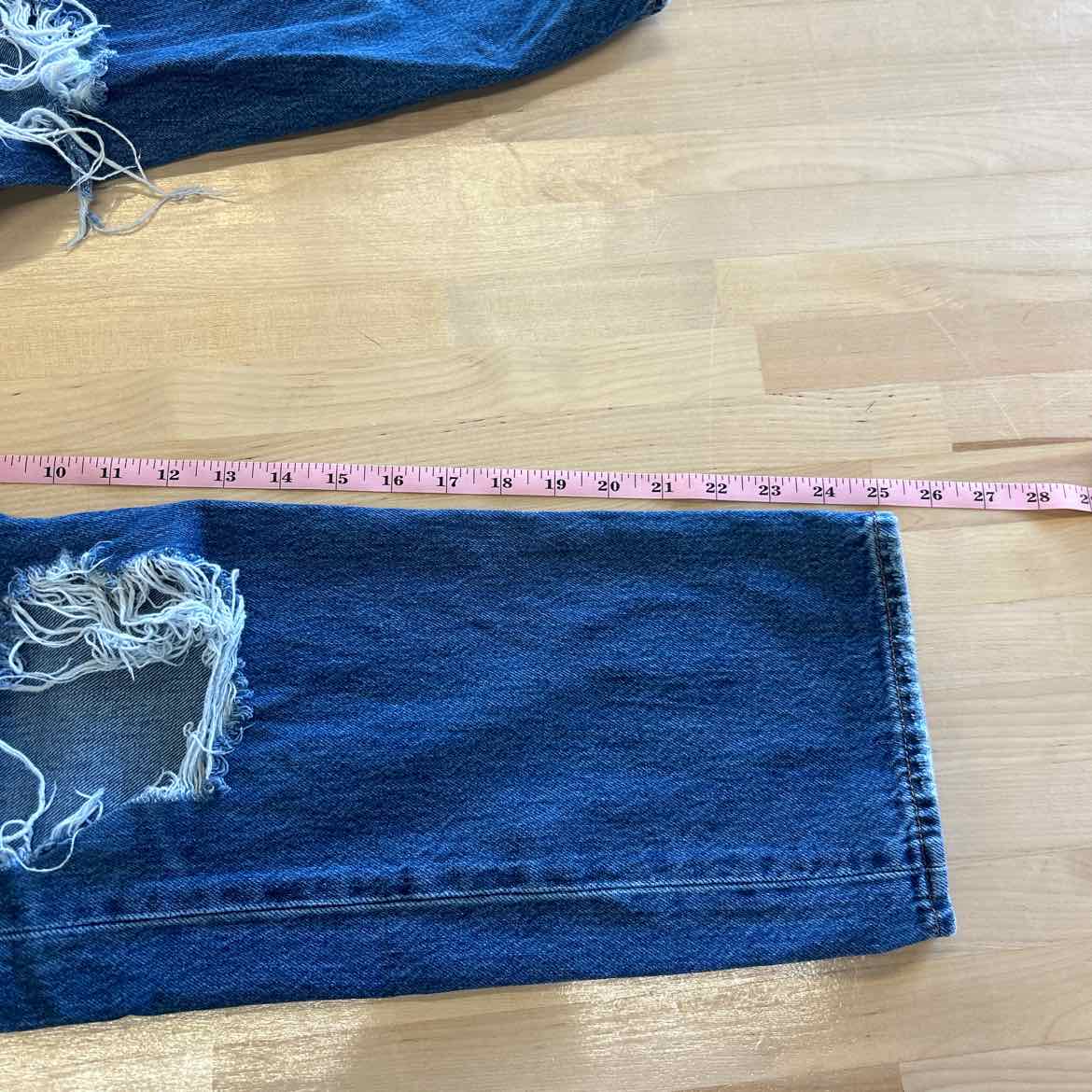 Levi's Size 32 Blue Jeans