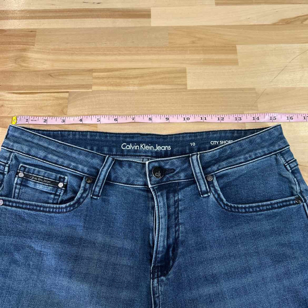 Calvin Klein Jeans Women Size 10 Blue Denim Preloved Shorts