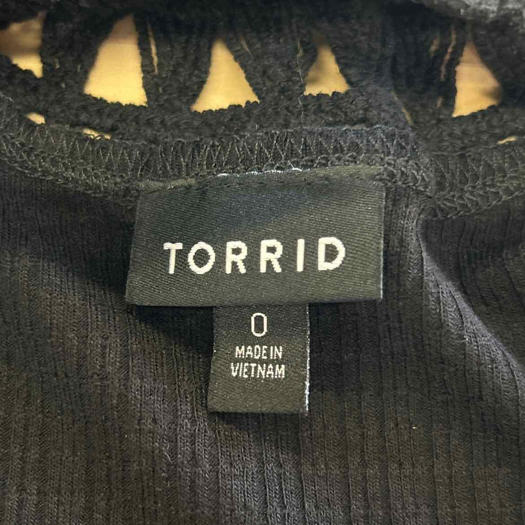 Torrid Size 0 Black Preloved Tank