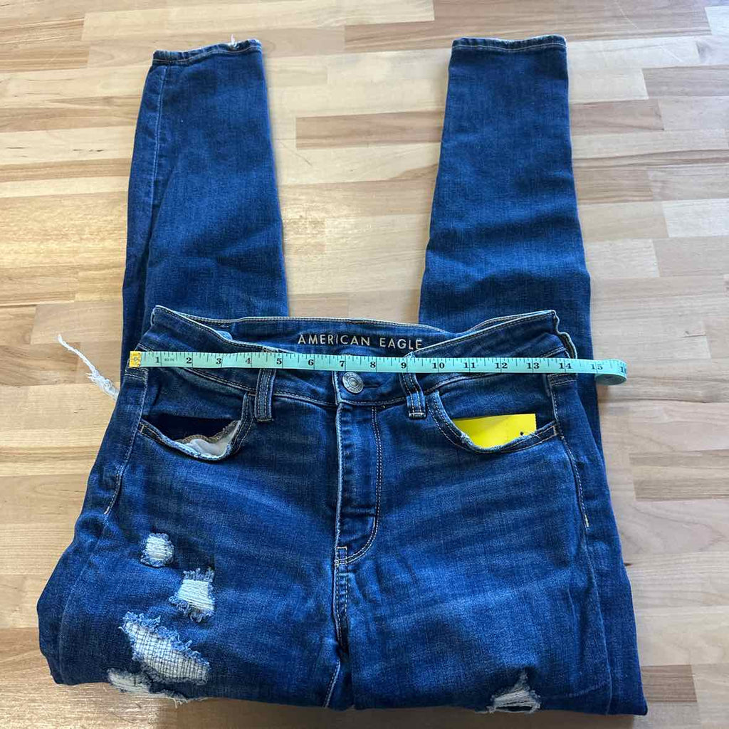 American Eagle Size 6 Blue Jeans
