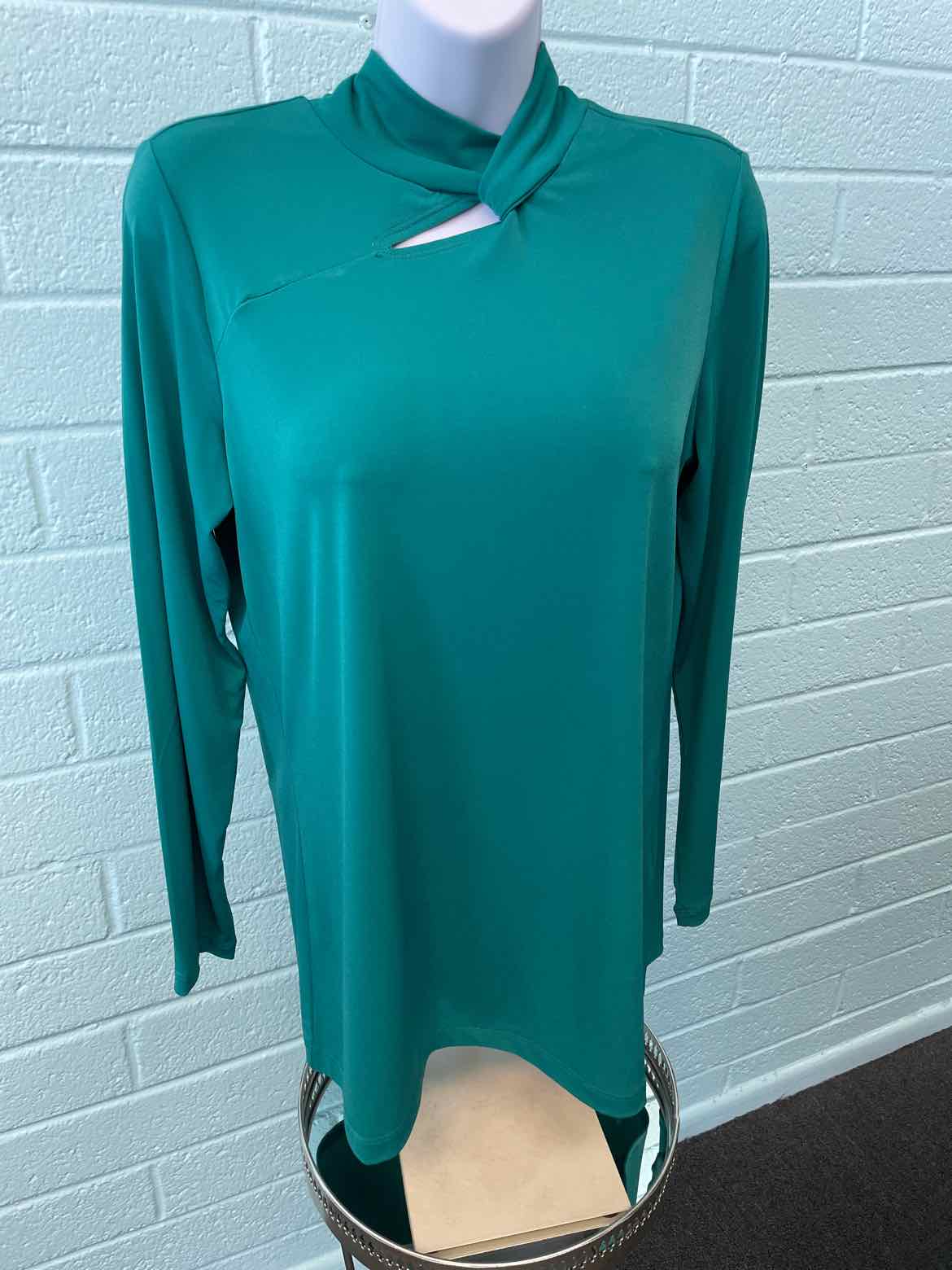 Susan Graver Size XS Teal Blouse