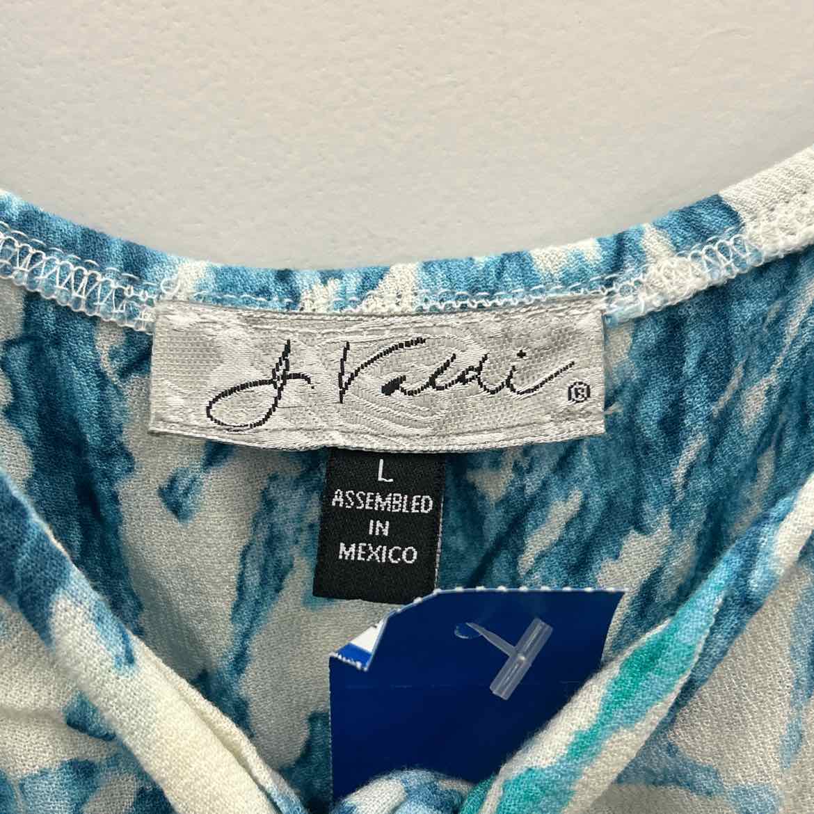 J Valdi Size L Blue/White Preloved Jumper