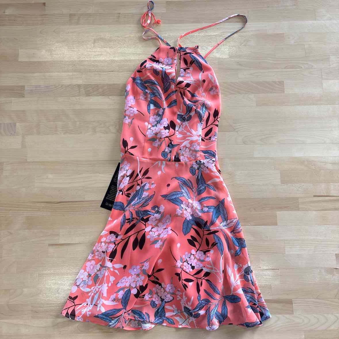 Bebe Size 2 Pink Dress