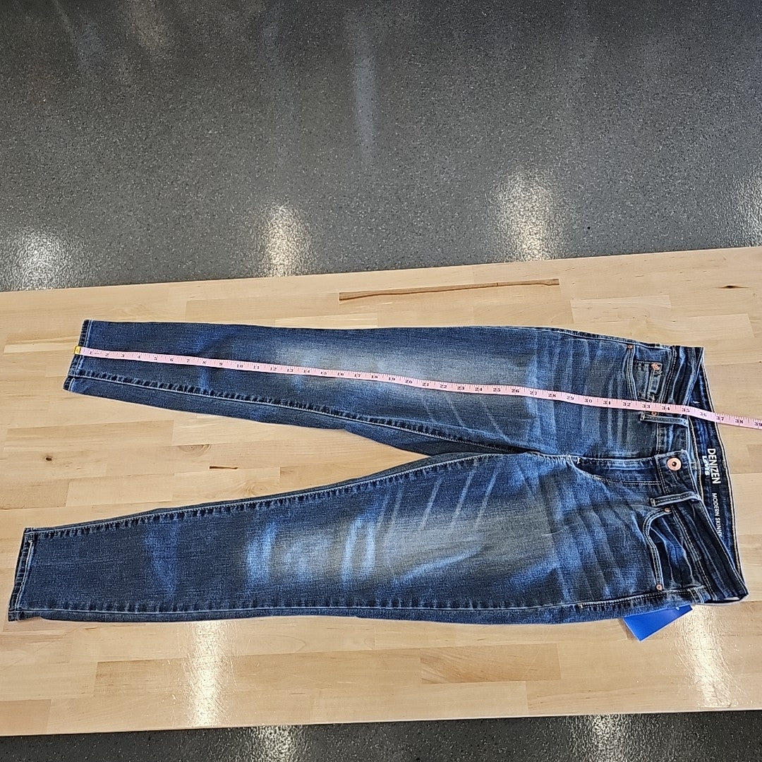 Levi's Size 26 Denim Jeans