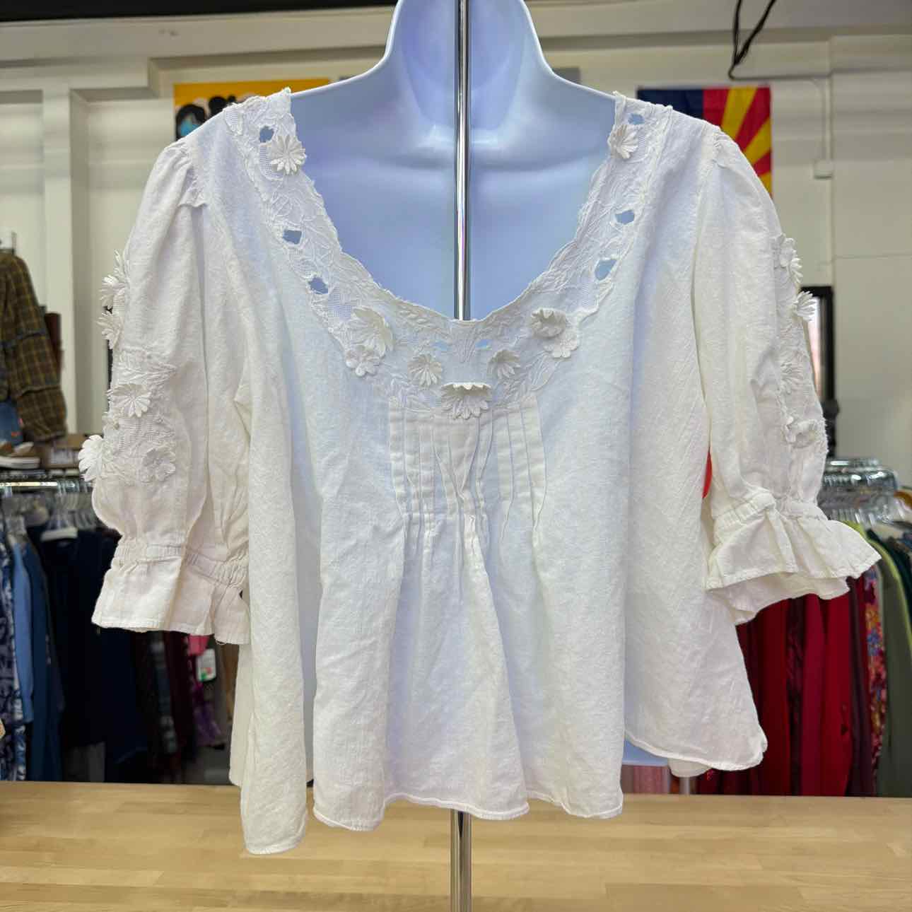 Free People Size M White Preloved Blouse