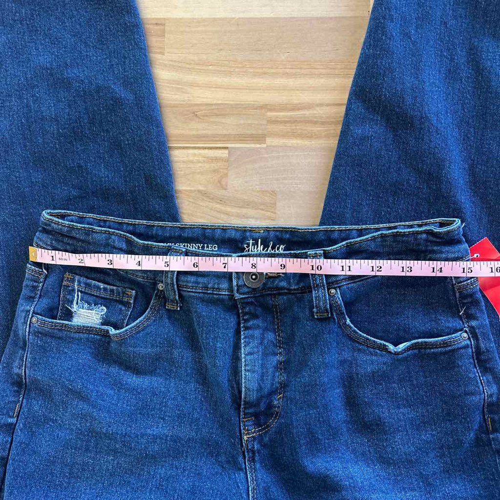 Style & Co. Size 8 Denim Preloved Jeans