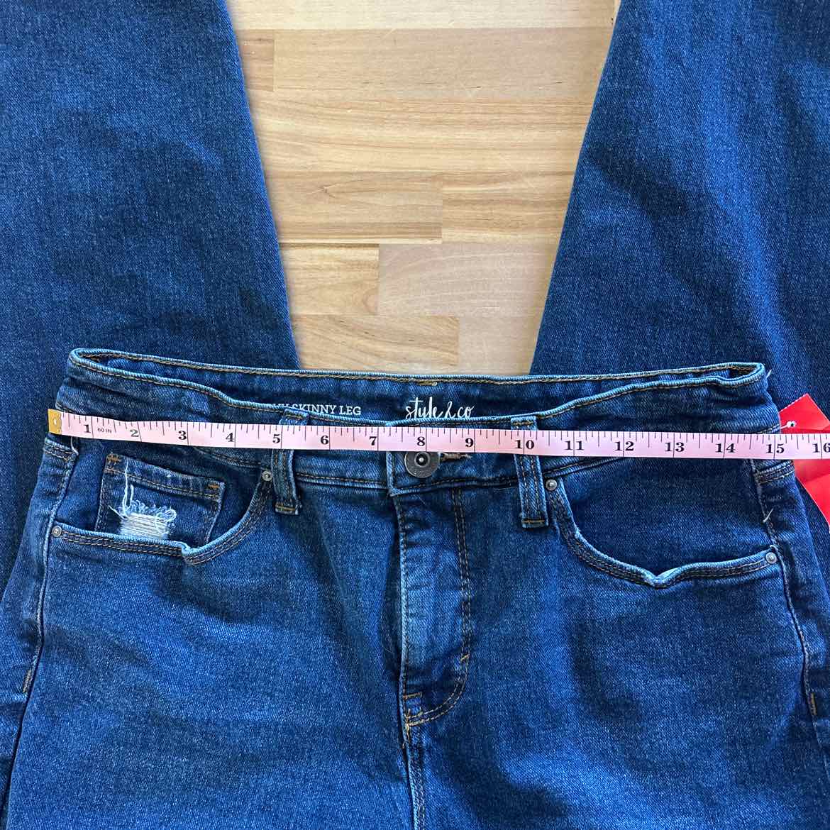 Style & Co. Size 8 Denim Preloved Jeans