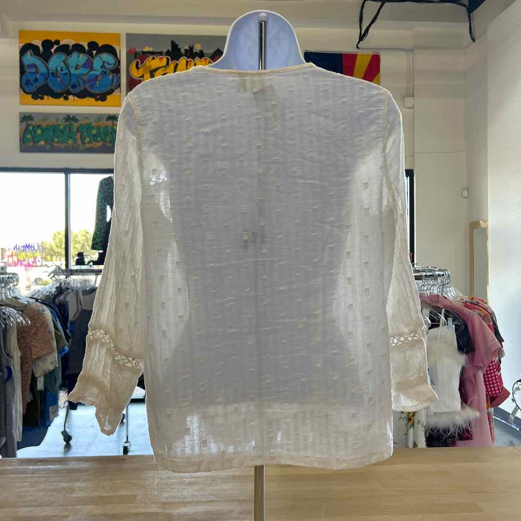 Susina Size XSP White Preloved Blouse LS