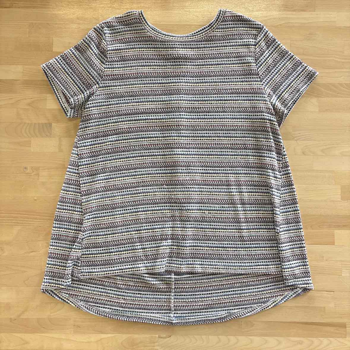 Bobeau Size XL Multi-Color Shirt